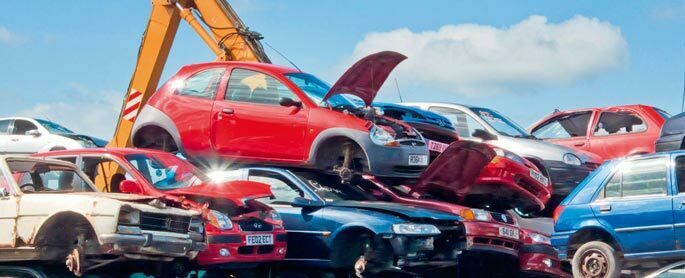 we buy scrap cars for wrecking in Tullamarine scrap car wreckers Tullamarine